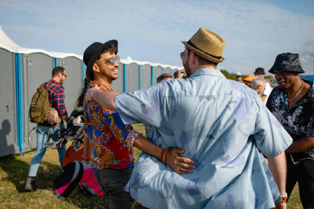 Best Emergency porta potty rental  in Knoxville, IA