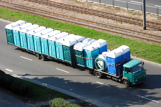 Best Affordable portable toilet rental  in Knoxville, IA